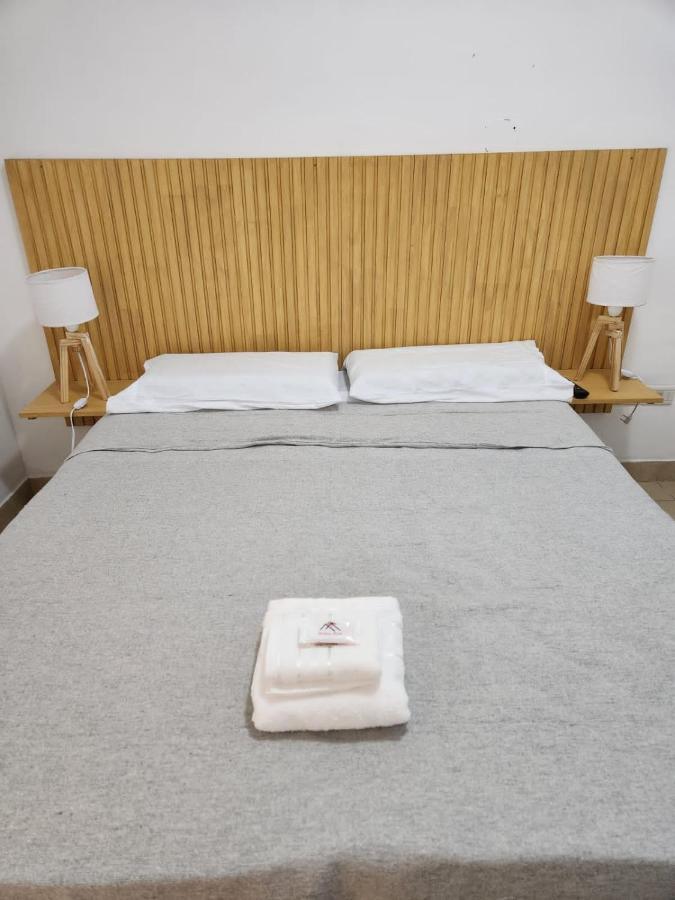Hotel Petit Balcarce Salta Zewnętrze zdjęcie